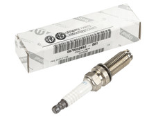 Genuine Spark Plug One Piece For Alfa Romeo Giulia Stelvio 2.9 2015- 670050892