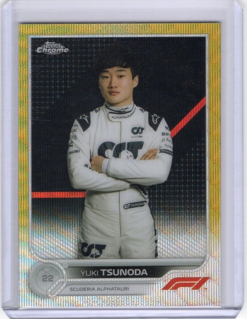 2022 Topps Chrome Formula 1 - Yuki Tsunoda #61 Gold Wave Refractor /50