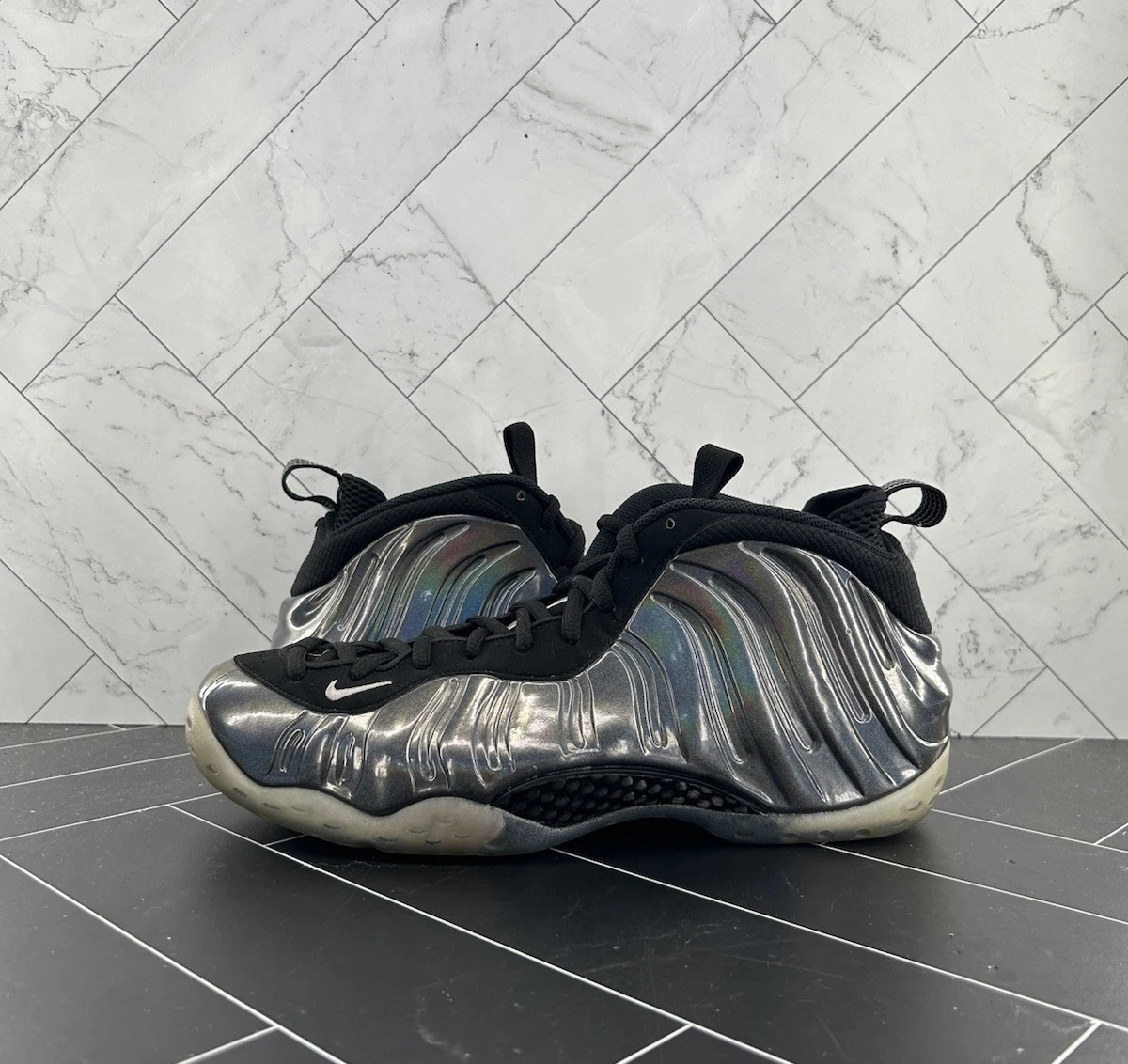 Nike Air Foamposite One Hologram for Sale | Authenticity 