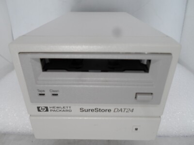 HP C1556D Surestore DAT24 DDS3 ドライブ