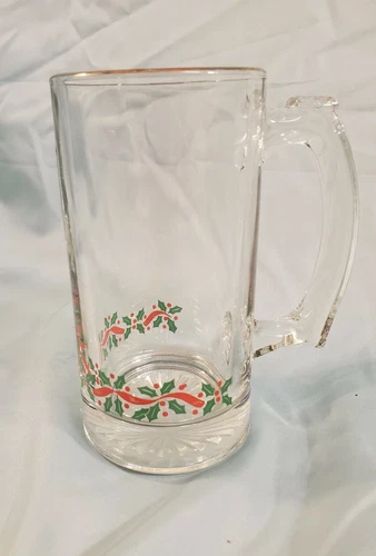 Libbey's Vintage Christmas Holiday Holly Berry 12 oz Beer Stein Gold Mug