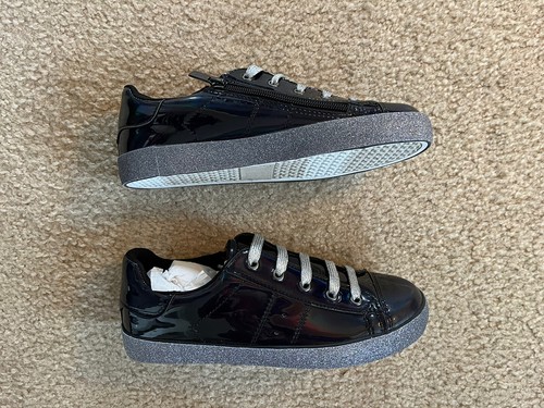 Kidpik Girls Black Patent Leather Sneakers w/ Silver Glitter Laces - Size 3 - Picture 3 of 5