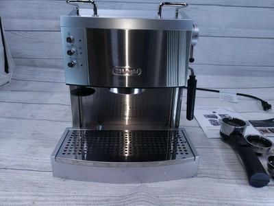 De'Longhi 15 bar Pump Espresso Maker 