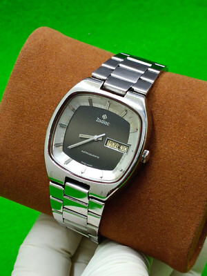 vintageZODIAC ASTROQUARTZ watch Quartz Day / Date Indicator . It