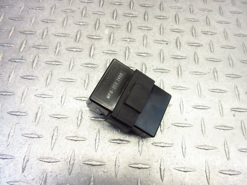 1982 80-82 Honda Goldwing GL1100 Aspencade OEM Turn Signal Cancel Relay Assembly - Picture 6 of 11