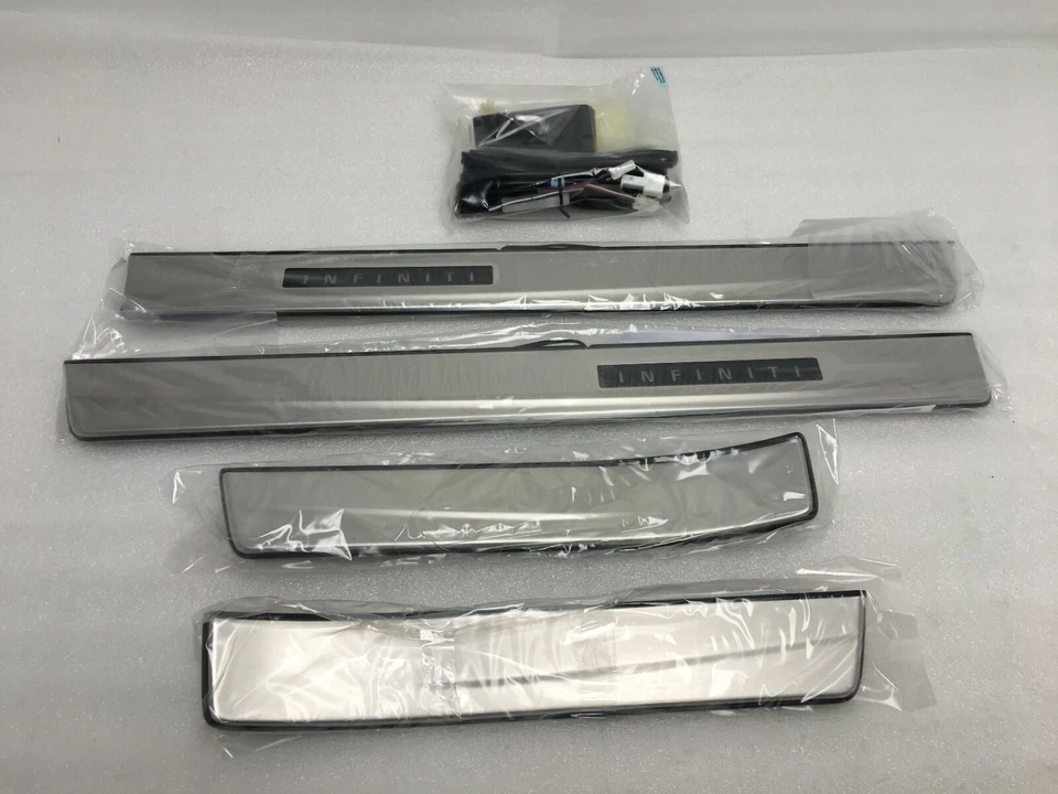 Infiniti q70 M56 2011 2012 2013 2014 2015 2016 placa de retroceso iluminada  Foto 3 de 3