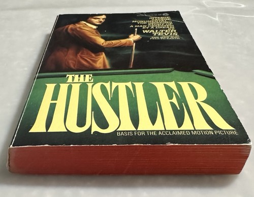 The Hustler by Walter Tevis (1976 1st Avon Print) Vintage Paperback - Picture 4 of 9