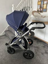 Stokke Trailz Chassis and Seat Very Good Condition with Accessories