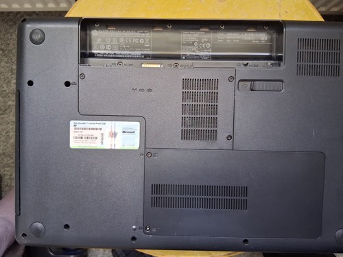 HP G62 - 107sa Laptop working linux Mint , i3 intel cpu , wireless. - Picture 6 of 11