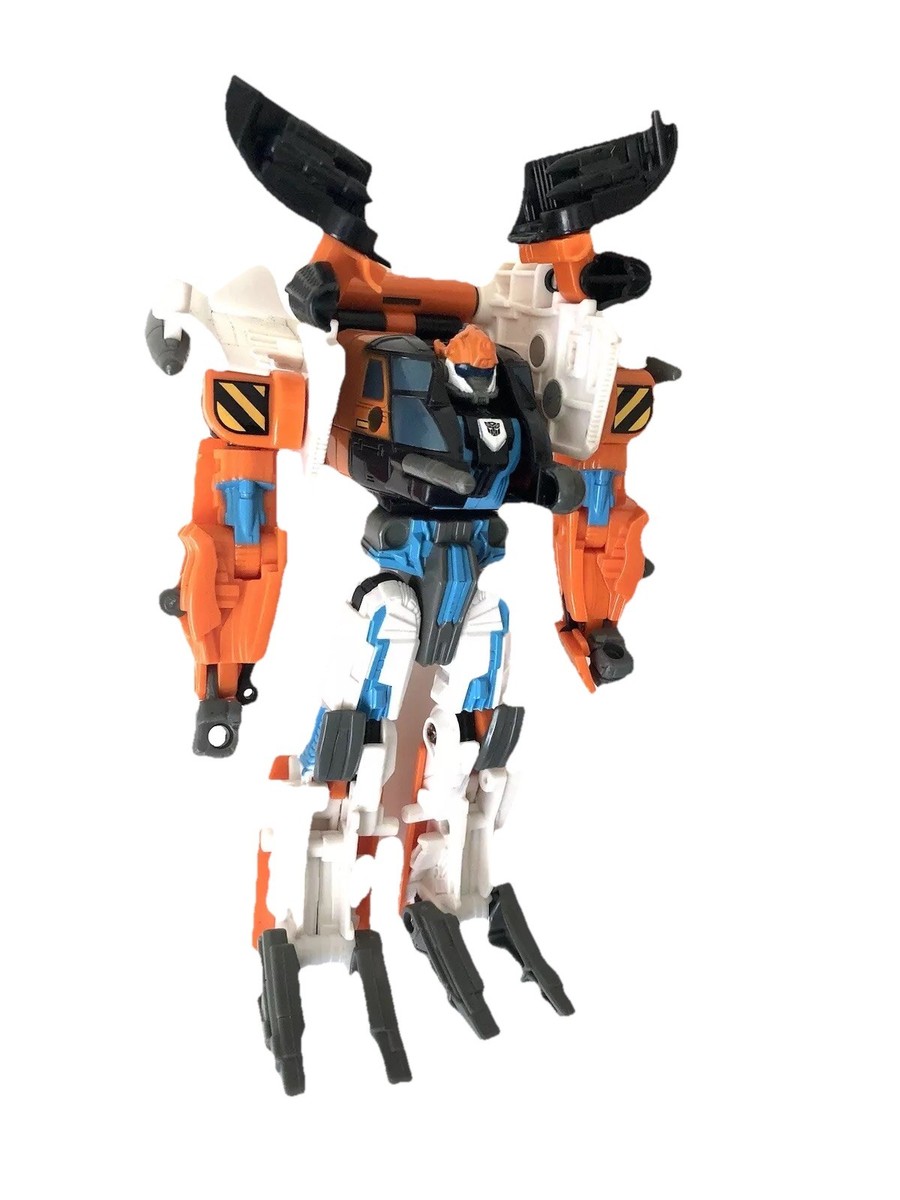 Transformers Hasbro 2007 Movie Voyager Class Autobot Evac