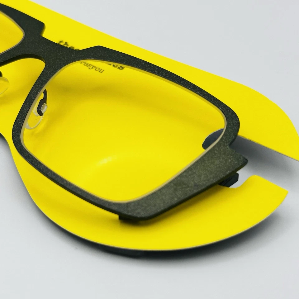 THEO 眼镜 男女通用 Angular Green Demain 7184 比利时 Matali Crasset 全新 — 第 2/4 张图片