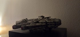 LEGO Star Wars: Millennium Falcon (75105)