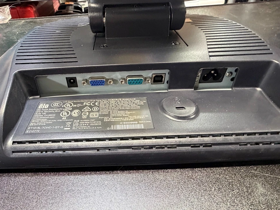 NEW ELO ET1515L-7CWC-1-GY-G E280484 15 inch Touch Screen Monitor POS W Stand VGA - Image 2 of 4