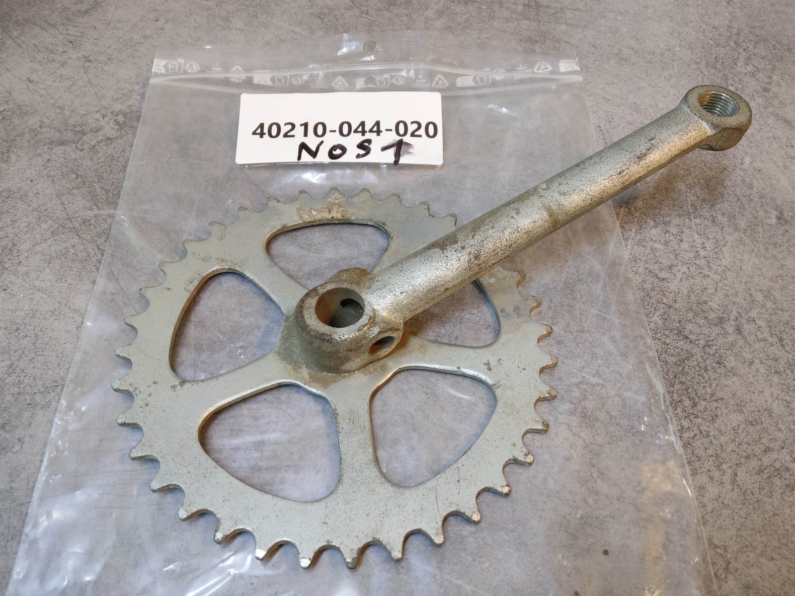 Pédale droite de P50 vintage d'origine Honda 40210-044-020 d'époque