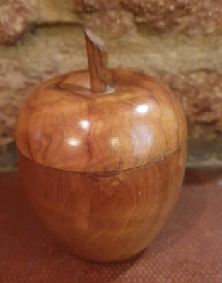 VINTAGE GEDRECHSELTES HOLZ APFEL SCHMUCKKÄSTCHEN, gebraucht
