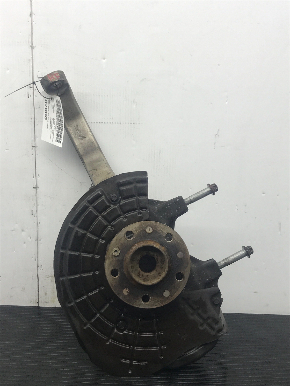 2014 - 2016 MASERATI GHIBLI OEM RIGHT FRONT KNUCKLE WHEEL HUB ASSEMBLY 670004762