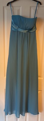 brautjungfernkleid. .  gr 10. Alexia Designs.