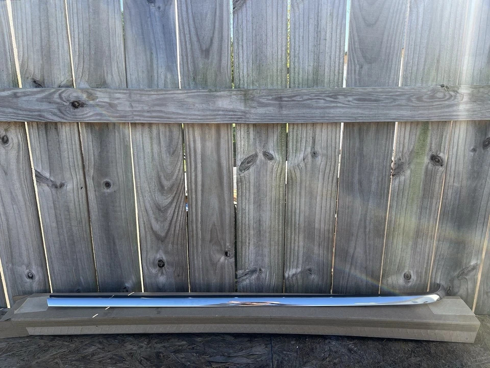 2018-2024 Lincoln Navigator Driver LH Door Molding JL7Z-7829797-BB OEM R1018