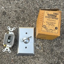Hubbell Weatherproof Flush Single Pole Switch 7981 Nos Vintage