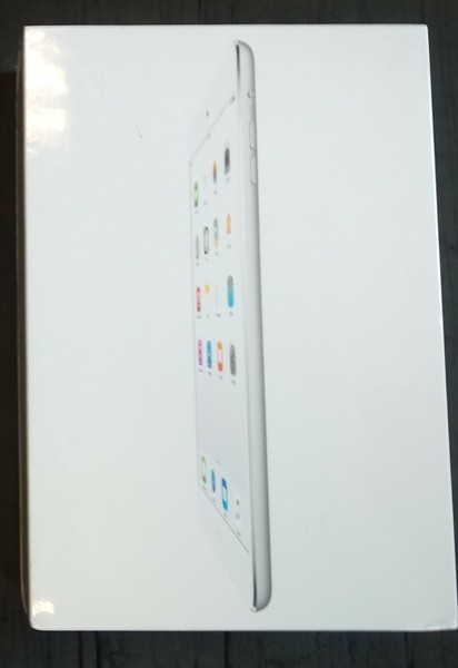 Apple iPad mini 2 A1489 32GB WiFi 79 Space Grey New Sealed - image 1