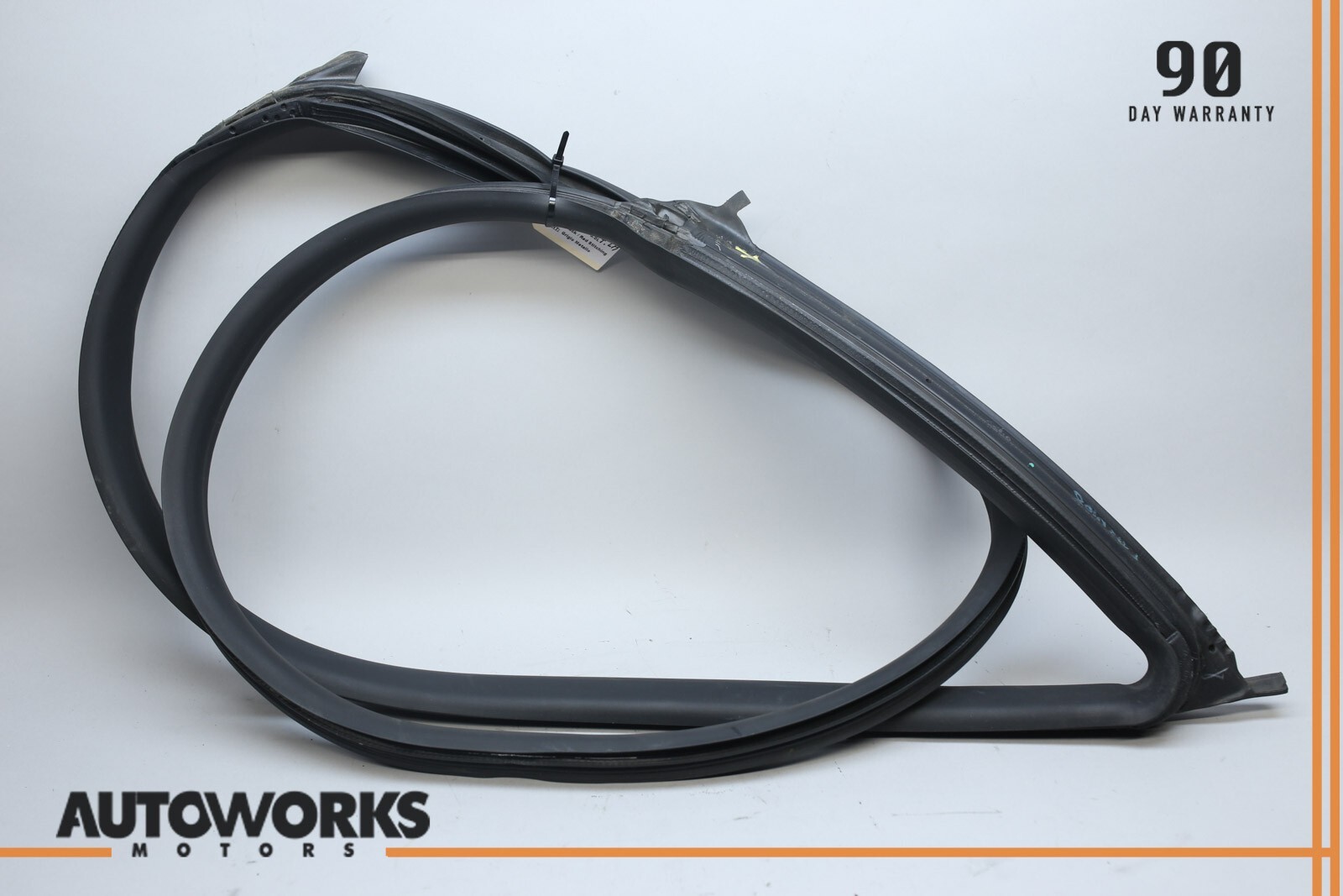 14-19 Maserati Ghibli M157 Front Left Driver Door Weather Strip Gasket Seal OEM