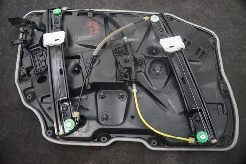 Front Right Passenger Door Window Regulator Motor 2227201402 Mercedes S600 W222 - Picture 3 of 7