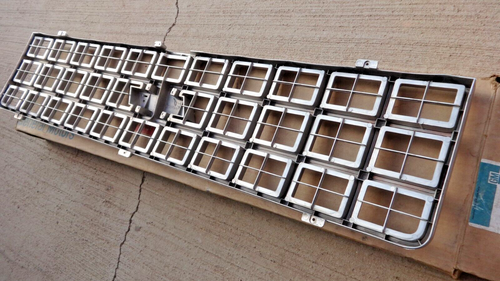 NOS 1980 Chevy Truck GRILLE Original GM Chrome - Picture 18 of 24