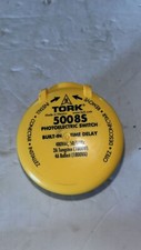 TORK 480V SPST TURN-LOCK MOUNTING PHOTOCONTROL 5008S