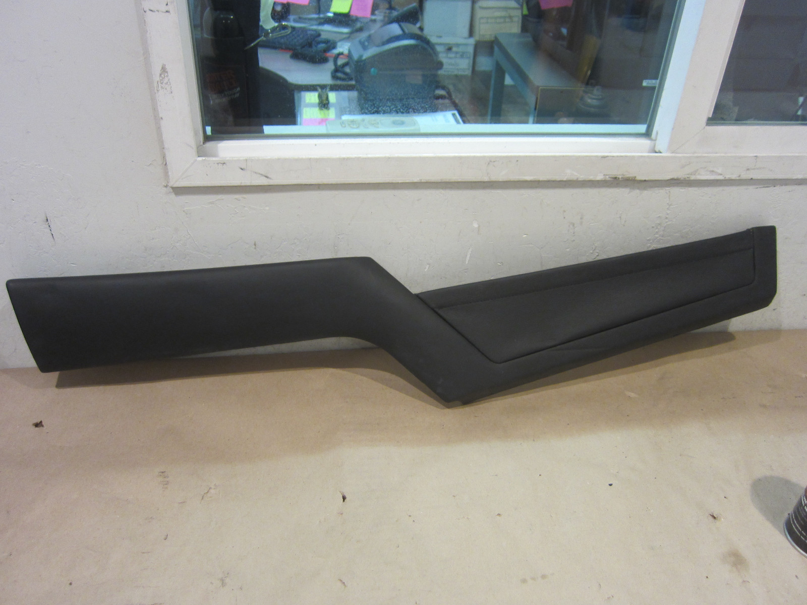 Ferrari 355  - RH Interior Door Lower Panel With Pocket  - Black - P/N 63521300