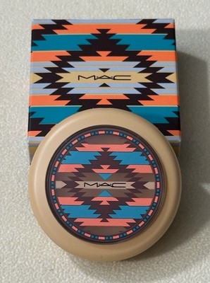 NIB MAC Cosmetics Vibe Tribe Cream Color Base Yellow Topaz 