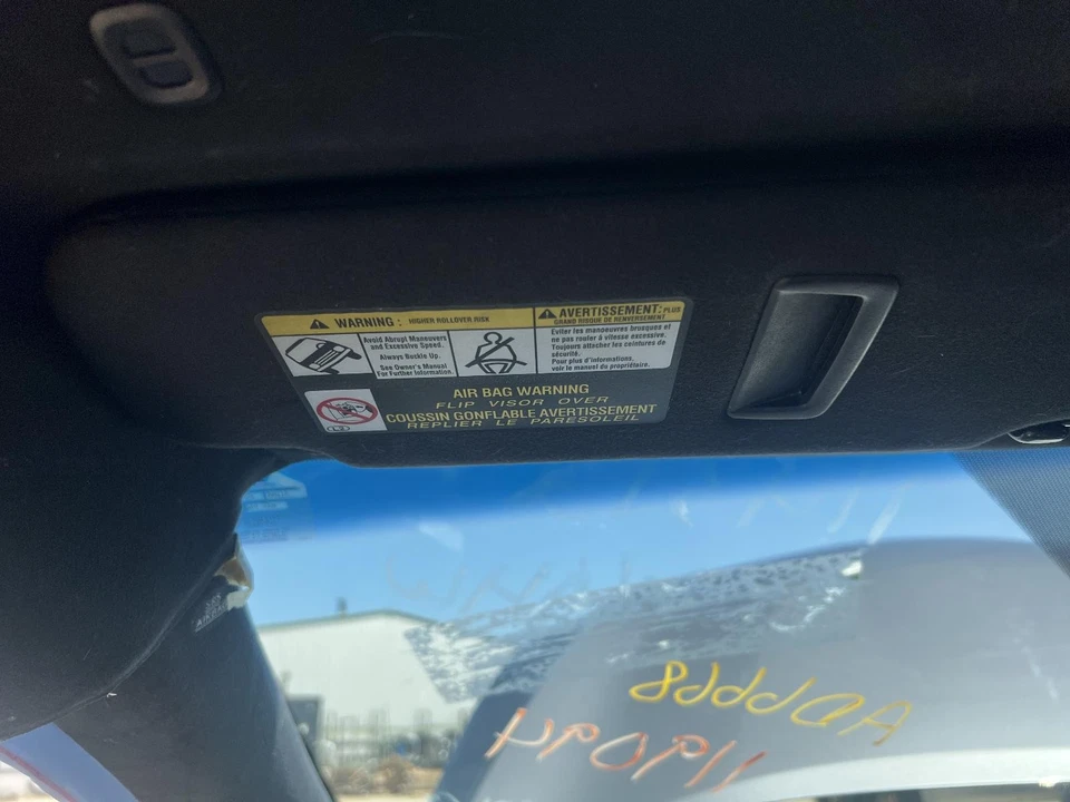 Used Left Sun Visor fits: 2017 Lexus RX350 Left Grade A Foto 2 de 4