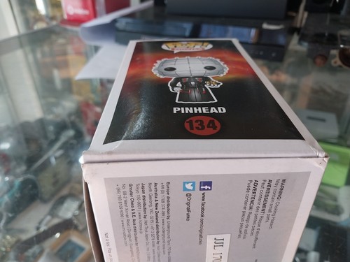 Funko Pop Movies Hellraiser - Pinhead Horror Vinyl Figure # 134 - Picture 16 of 19