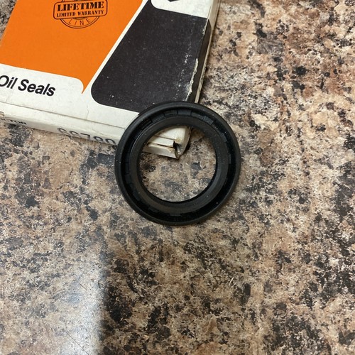 Victor 66780 National 1981 Oil Seal 30mm X 45mm X 8mm, Made In Taiwan, F+S! - Picture 4 of 4