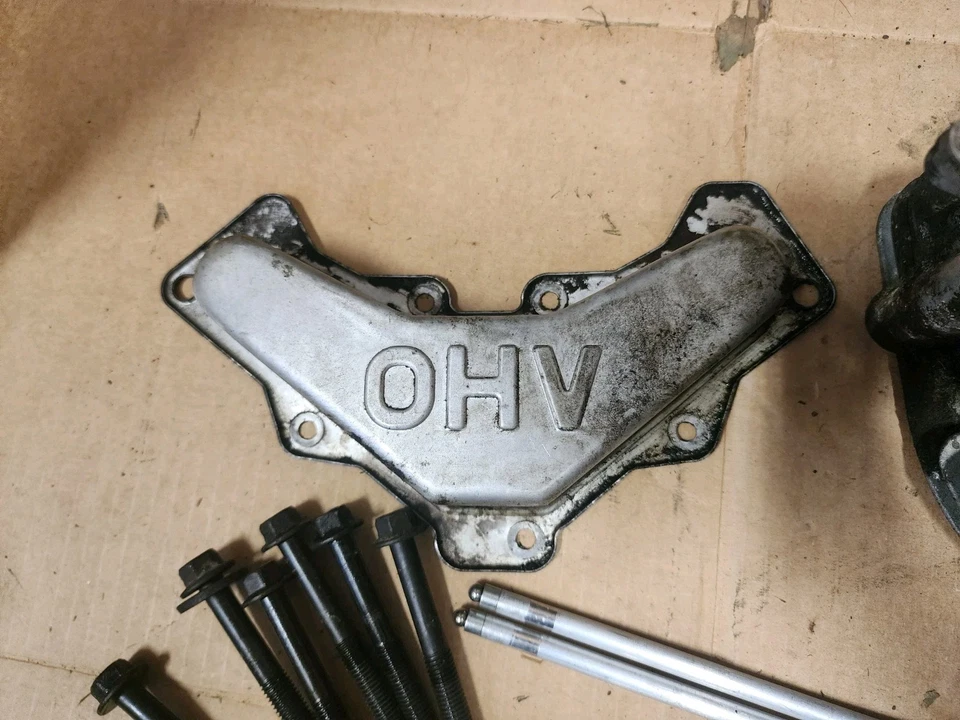 Conjunto completo de cubierta de válvula Kohler Courage SV620-3215 22 hp  Foto 3 de 4