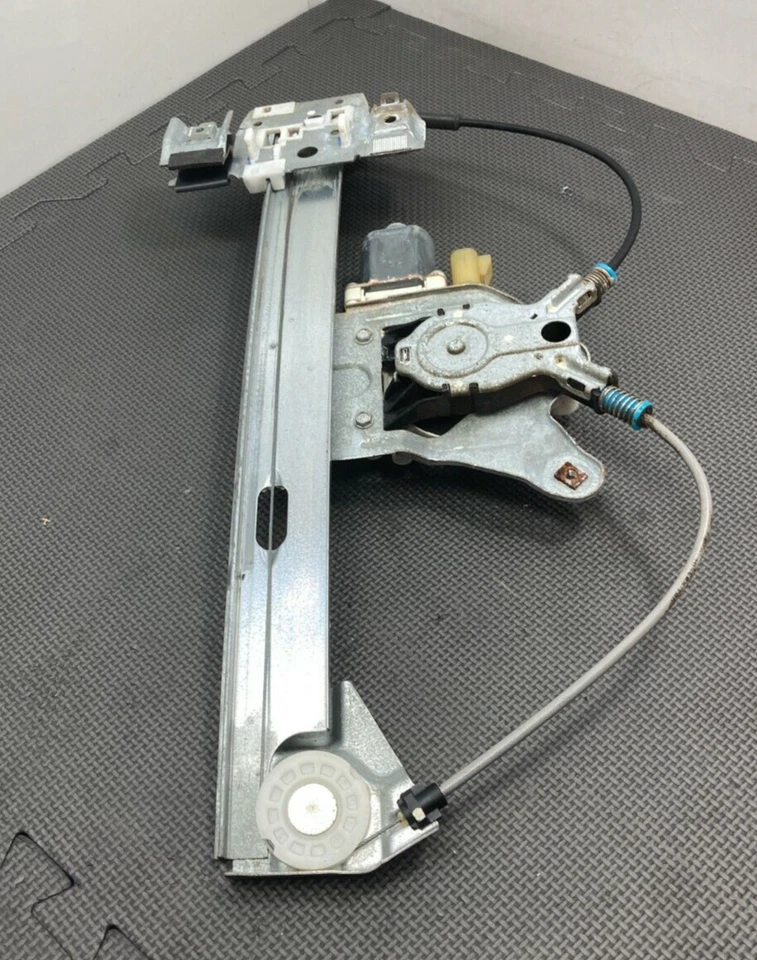 08-13 Cadillac CTS Driver Left Rear Window Regulator w Motor OEM - Image 3 of 4