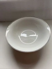 Vtg LINENS-N-THINGS  Platinum Rimmed Serving  Bowl White 9.5”
