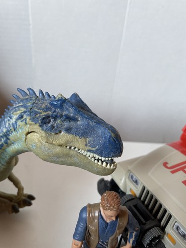 Jurassic World Fallen Kingdom JEEP WRANGLER JP18 Legacy Mattel Figure And Dino - Picture 9 of 12