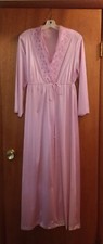 70s Loungewear JCPenny Nightgown Robe Set Rose Pink Embroidered Neck Sz S