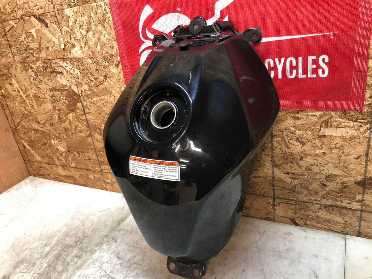 18 19 20 2018-2020 Suzuki GSX250R GSX 250 R Gas Tank Fuel Tank