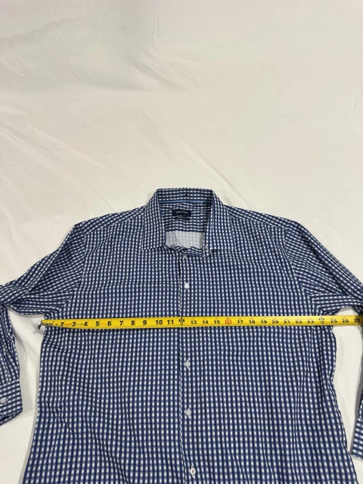 Lot of 4 Nautica Regular Fit Dress Shirts Mens Size XXL 18-18.5 34/35 Button Up - Image 3 of 4