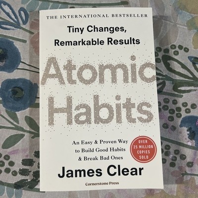 Atomic Habits by James Clear,Practical & Motivational Self Help Paperback NEW