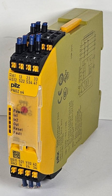 Pilz 751104 PNOZ s4 C 24VDC 3n/o 1n/c Safety Relay Connector Module