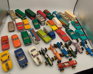 Lot of 47 Vintage Diecast Matchbox Cars With Original 1968 Collectors Case!