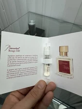 Baccarat Rouge 540 Eau de Parfum Sample 0.06oz / 2ml