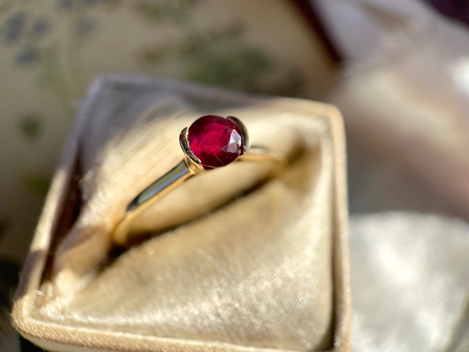 Semi-Bezel Minimalistic Set Ruby Solitaire Ring i… - image 1