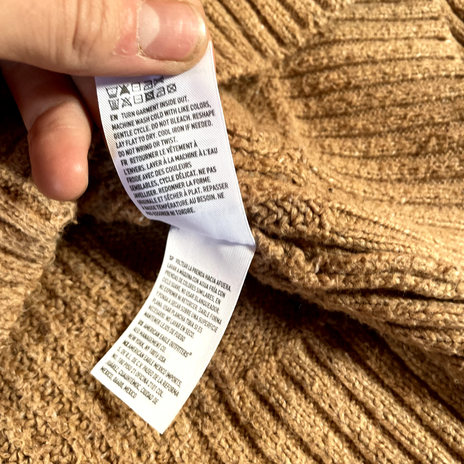 American Eagle Sweater Womens Tan Ribbed Chunky Knit Button Grandma Core V Neck