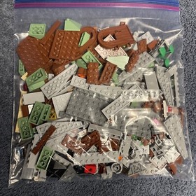 LEGO Harry Potter 4738 Hagrid&rsquo;s Hut 100% Complete W/Instructions