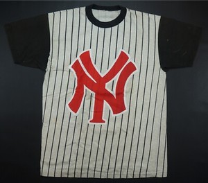 yankees pinstripe t shirt