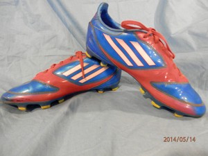 adidas traxion futsal