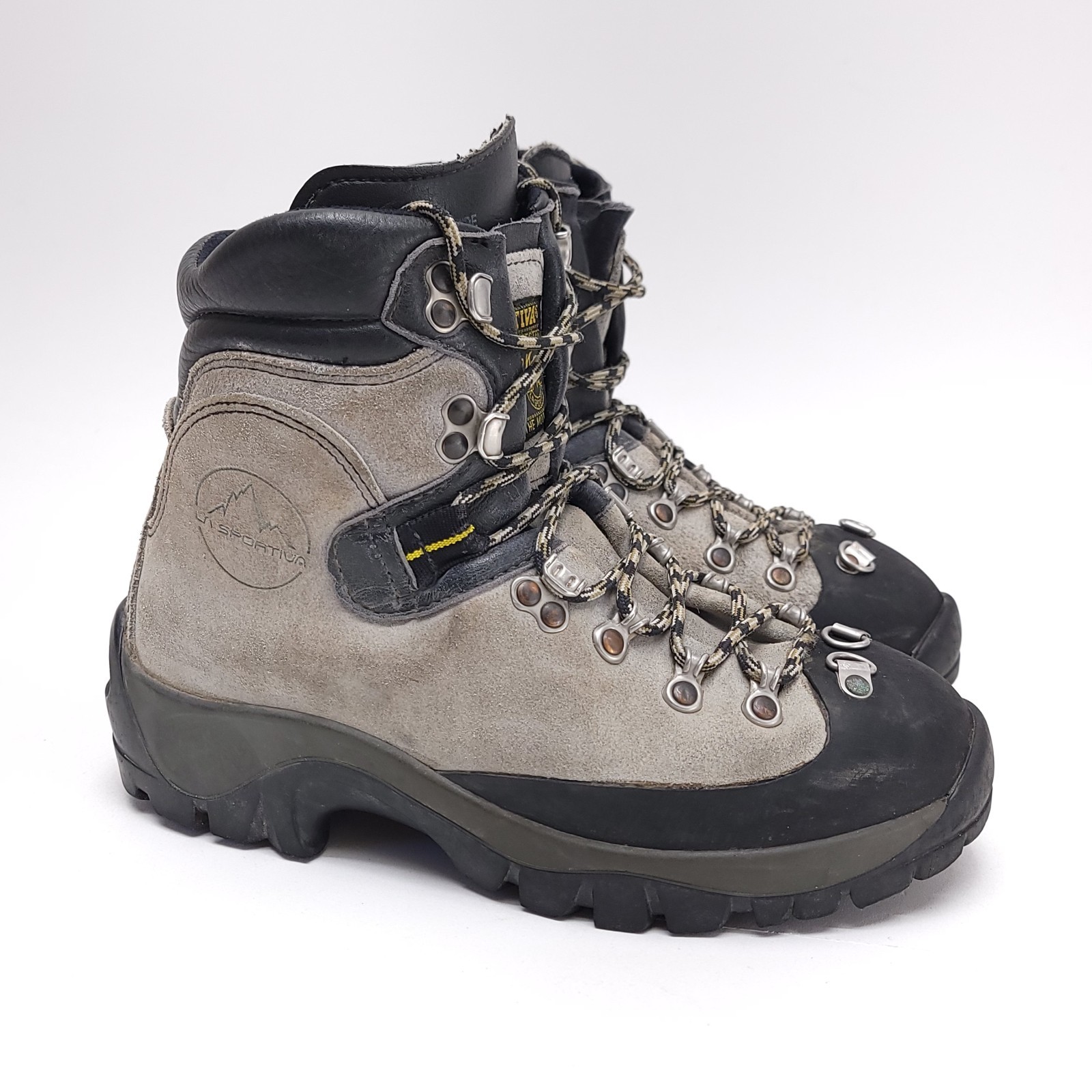 La Sportiva Womens Hiking Boots Suze 7.5 Walking On The Moon Gray Vibram Glacier
